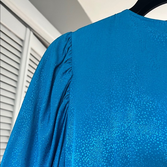 Shimmery Glam Diva Blue Wrap Dress - Picture 5 of 6